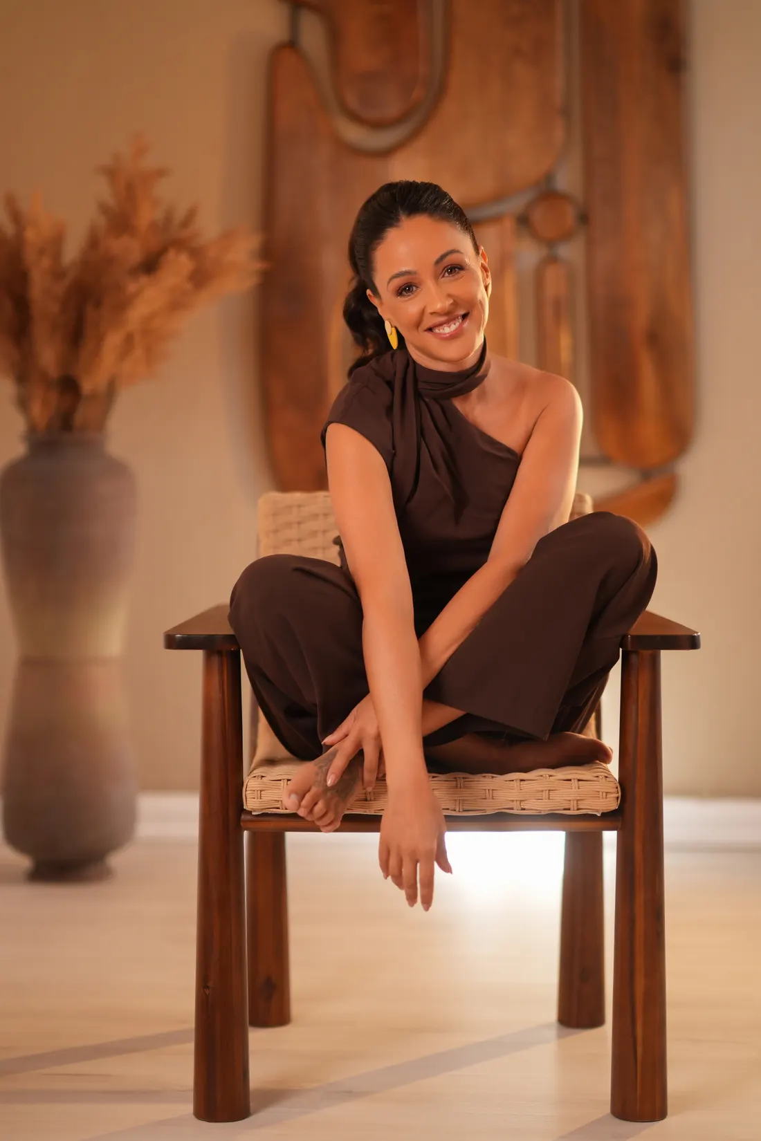 Márcia Nunes na sua clínica, em Tires · Cascais